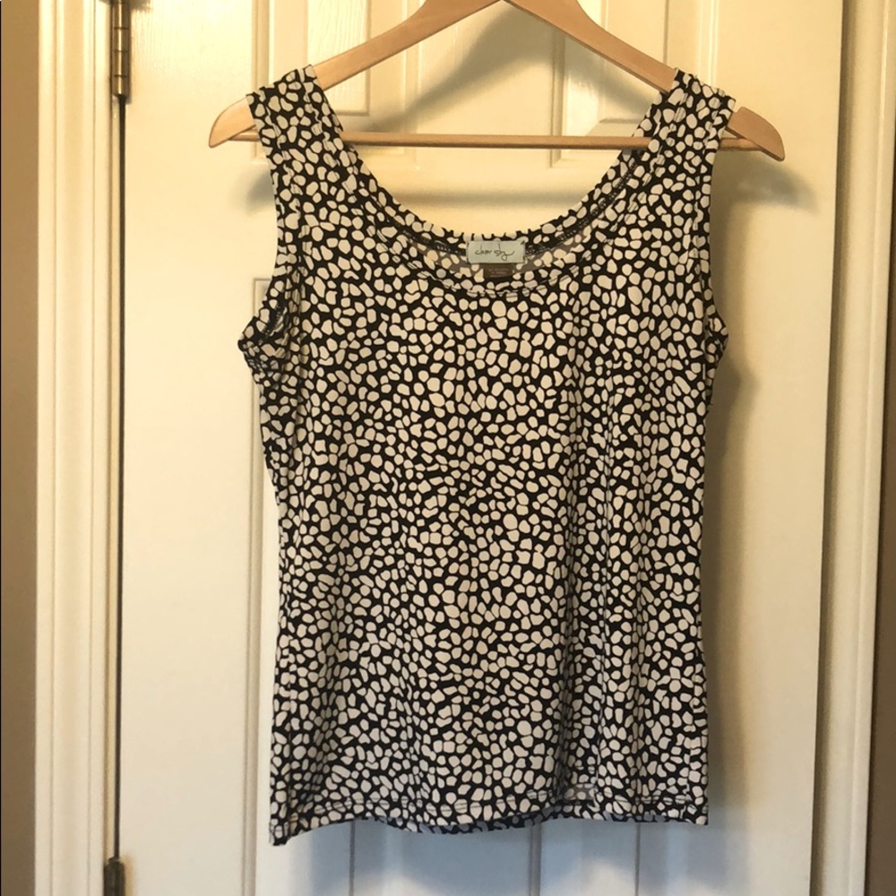 Black and white tank w/ stretch. Clear Sky, size M